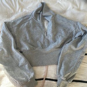 Grey cropped alo sweater